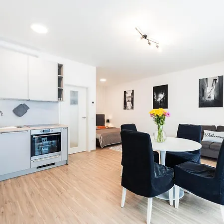 Silvie - Wolkerova Apartment Olomouc